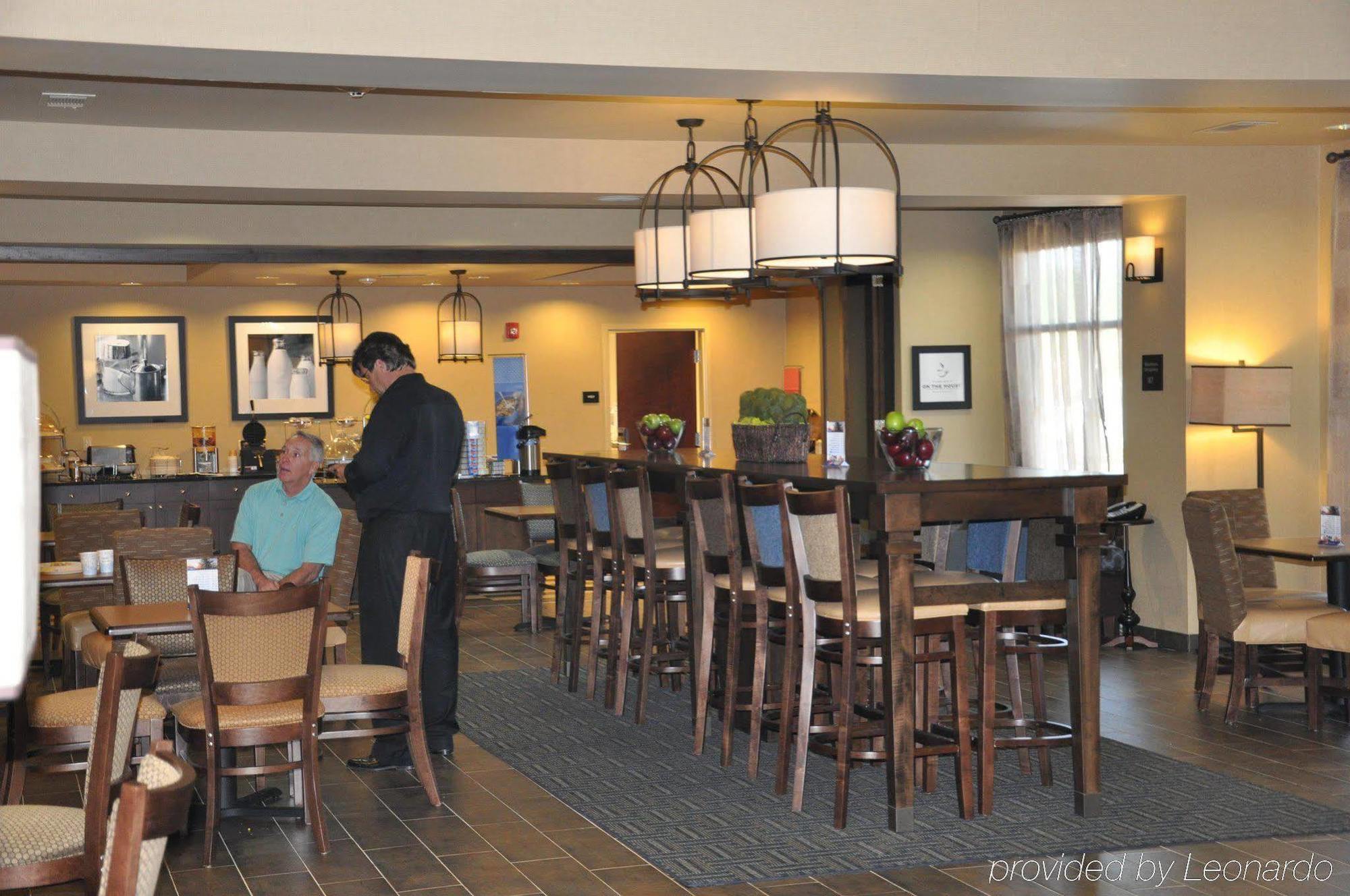 Hampton Inn Winfield Tucker Restaurant photo